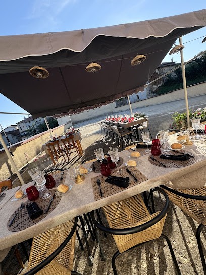 La Grange Gourmande, Restaurant à Saint-Cyr-de-Valorges