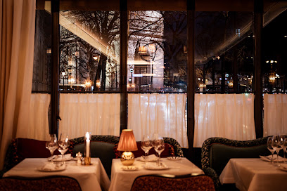 L'aventure Restaurant à Paris 16