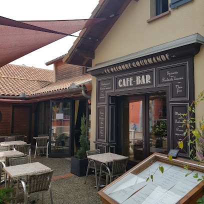 La Palombe Gourmande By SLS, Restaurant à Lascazères