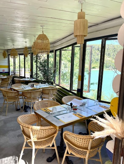 La Guinguette Des Amoureux, Restaurant à Saint-Mathieu-de-Tréviers