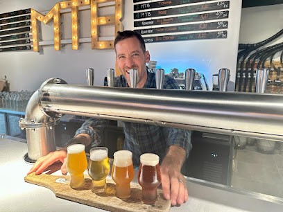 Mc Travelers Brewery (MTB), Restaurant à La Roquette-sur-Siagne