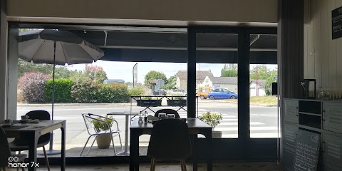 L' OASIS, Restaurant à La Feuillade