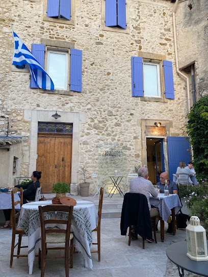 Maison Panagiotis, Restaurant à Noves
