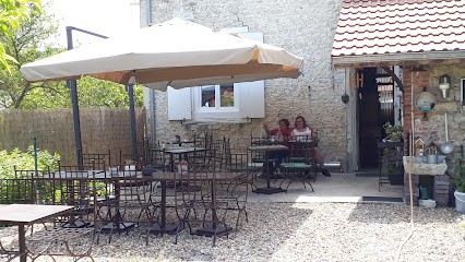 Au Petit Bonheur De Fontaine, Restaurant à Fontaine
