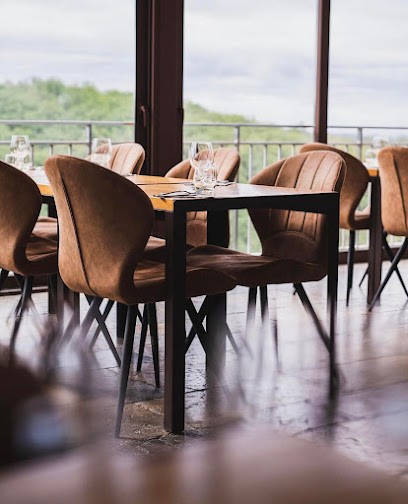 La Table du Vigneron - La Mémé du Quercy, Restaurant à Bellefont-La Rauze