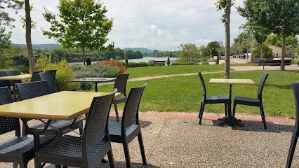 Au Fil de l'eau, Restaurant à Saint-Sylvestre-sur-Lot