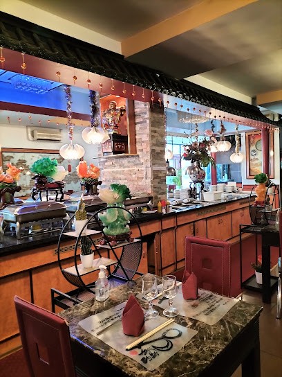 Le Palais D'Asie, Restaurant à Francheville