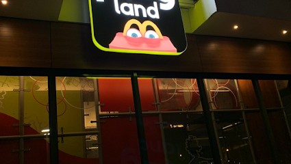 McDonald's, Restaurant à Maurepas