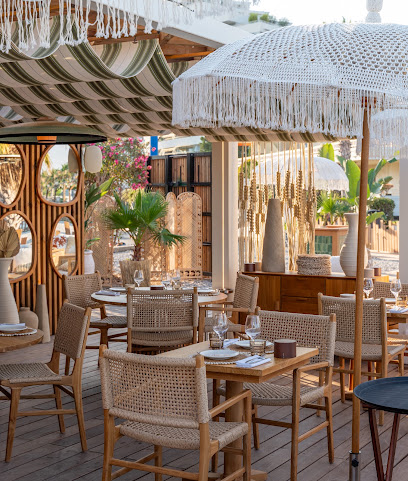 Mia Beach - Restaurant, Beach Club In Villeneuve-Loubet Restaurant à Villeneuve-Loubet