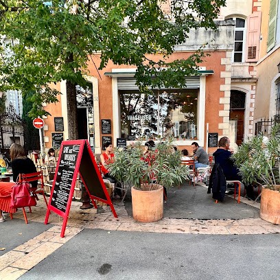 Les Valseuses, Restaurant à Apt