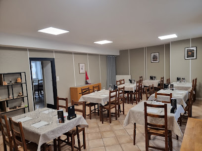 Relais De Maison Neuve Restaurant à Port-Lesney