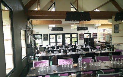 Restaurant du Golf des Templiers, Restaurant à Ivry-le-Temple