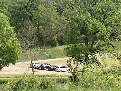 La Guinguette de l'allée des soupirs, Restaurant à Vallon-en-Sully