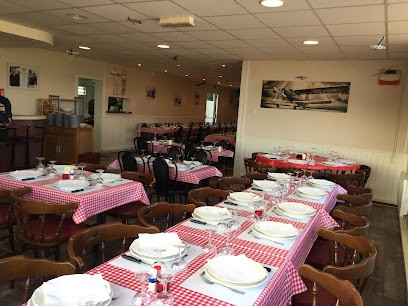 Les Chauds D'hier, Restaurant à Saint-Manvieu-Norrey