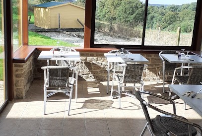 Entrepotes, Restaurant à Kerien