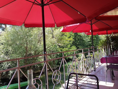 Le Paradis De La Sorgue, Restaurant à L'Isle-sur-la-Sorgue