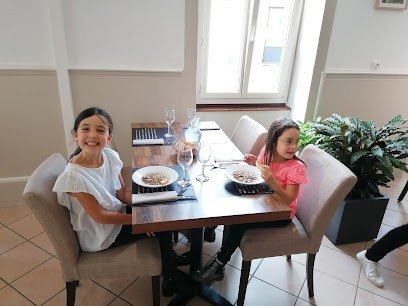 Au fil de l'eau, Restaurant à Moncey