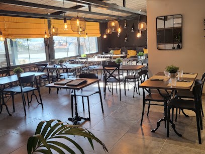 Clara, Restaurant à Serres