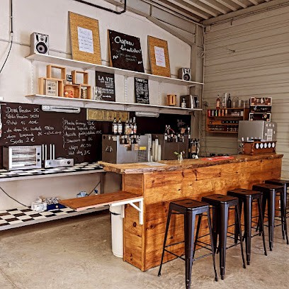 Brasserie l'Ain Pression - Malt Emoi, Restaurant à Villieu-Loyes-Mollon