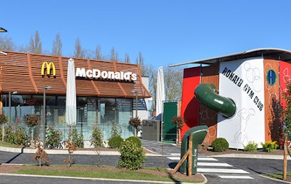 McDonald's, Restaurant à La Queue-les-Yvelines