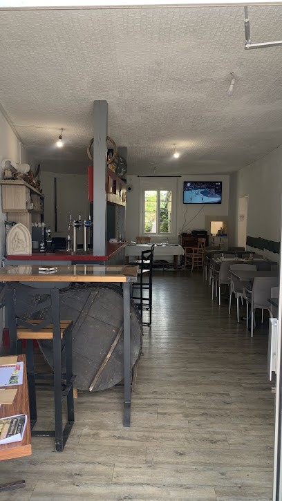 Au Bon Accueil, Restaurant à Chénérailles