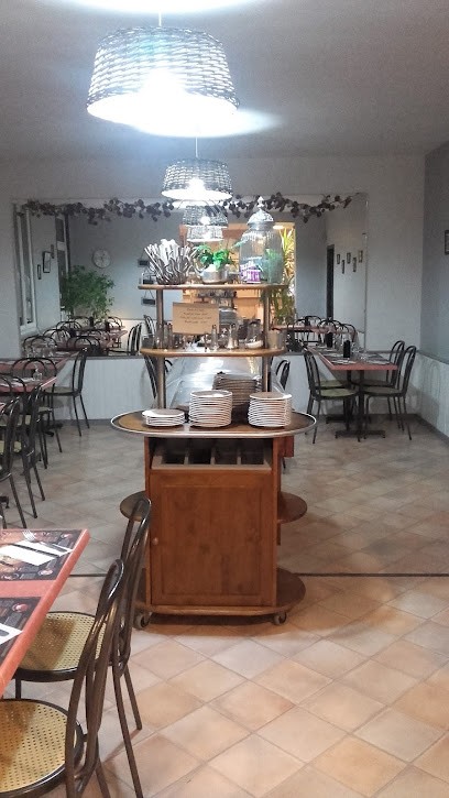 Chez Calie-La Luciole, Restaurant à Villaines-sous-Lucé