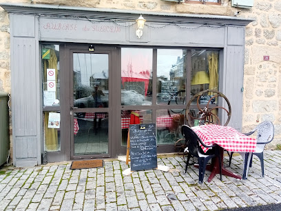 Auberge Du Guesclin Restaurant à Châteauneuf-de-Randon