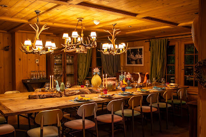 Le Simon - Table D'exception Restaurant à Demi-Quartier