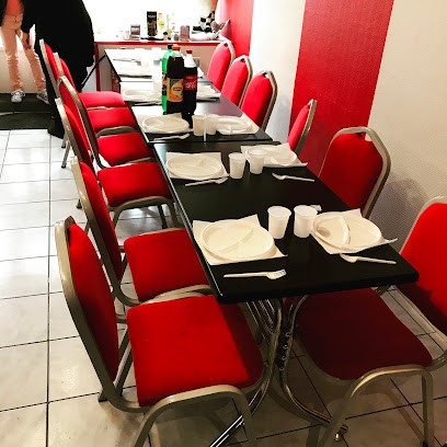 Mac Naan, Restaurant à Sainte-Suzanne