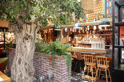 Les Garcons Bouchers, Restaurant à La Chapelle-sur-Erdre