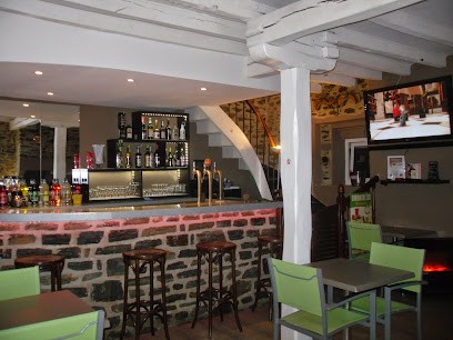 Le Café De L'Horloge, Restaurant à Seilhac