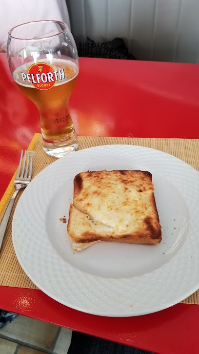 Courty Pierre Fred Raymond, Restaurant à Aÿ-Champagne