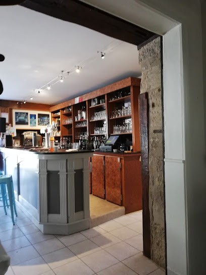 L'Aventure, Restaurant à Hautefort