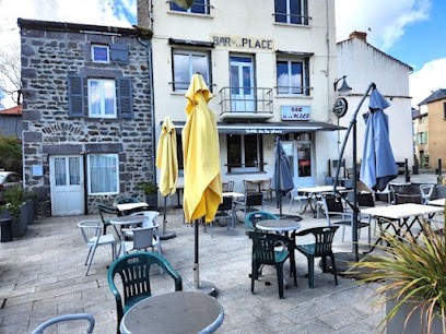 LES PETITES PORTUGAISES (Bar De La Place), Restaurant à Châteaugay