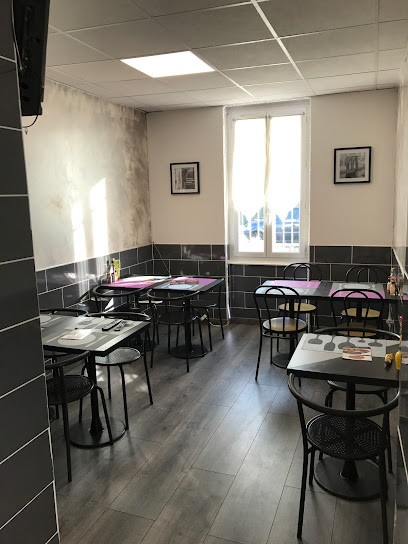 Pizza De La Gare, Restaurant à Saint-Priest