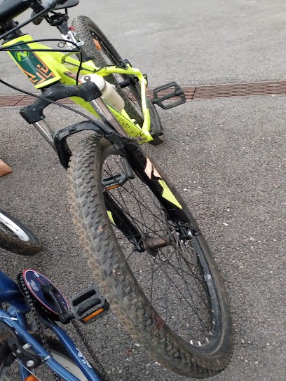 Brasserie Baltringue, Restaurant à Parisot