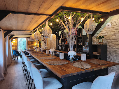 La Grange Des 3 Copains Restaurant à Menoncourt