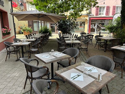 Hostellerie Alsacienne, Restaurant Et Gîtes 3*, Restaurant à Masevaux-Niederbruck