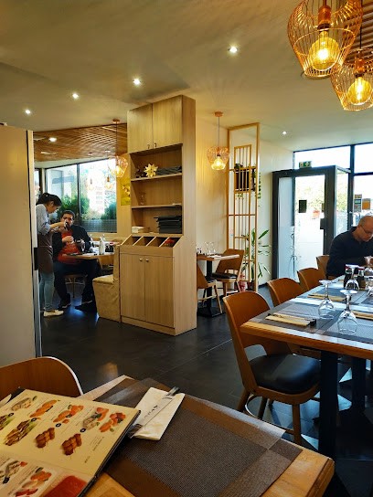 Japan Sakura., Restaurant à Montesson