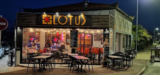 Lotus Café Zen, Restaurant à Lacanau