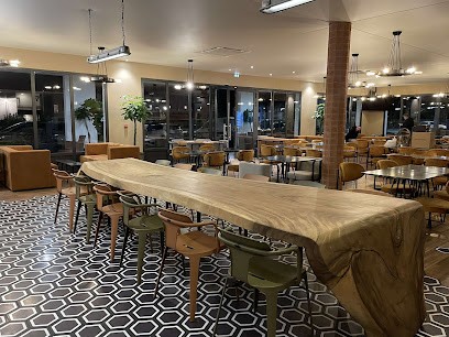 La Famiglia, Restaurant à Santa-Lucia-di-Moriani