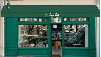 Deli Việt Food & Drink Restaurant à Paris 07