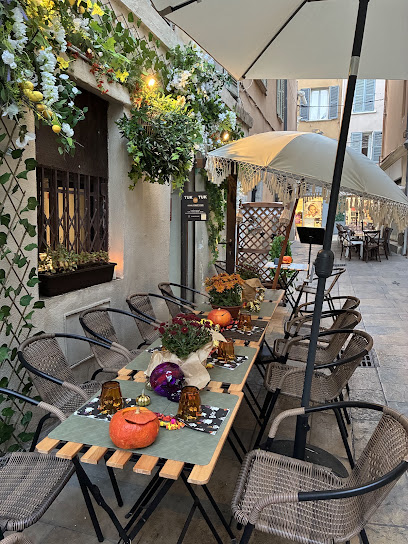 Tuk Tuk Nj Restaurant à Toulon