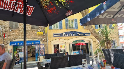 Bar de la Tour, Restaurant à Taradeau