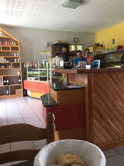 Au Petit Creux, Restaurant à Édon