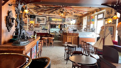 Le Café du Commerce, Restaurant à Ars-en-Ré