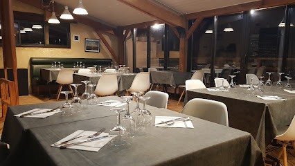 Au Vilain Petit Cordais, Restaurant à Cordes-sur-Ciel