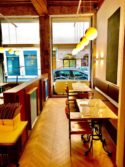 Copains Copines Sur La Colline, Restaurant à Lyon 04