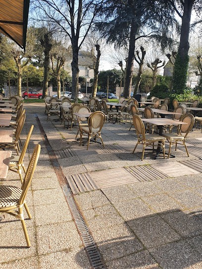 Brasserie Le Jules Verne, Restaurant à La Gacilly