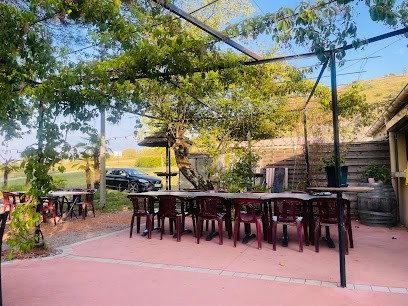 L'Auberge Gonflée, Restaurant à Laurac-en-Vivarais